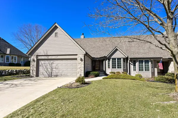 515 S Mcaurther Ln, Brookfield, WI 53045