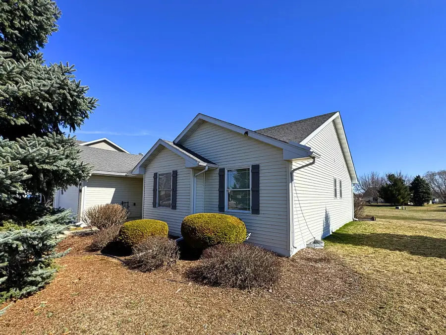 141 Betzer Rd, Delavan, WI 53115 - #3