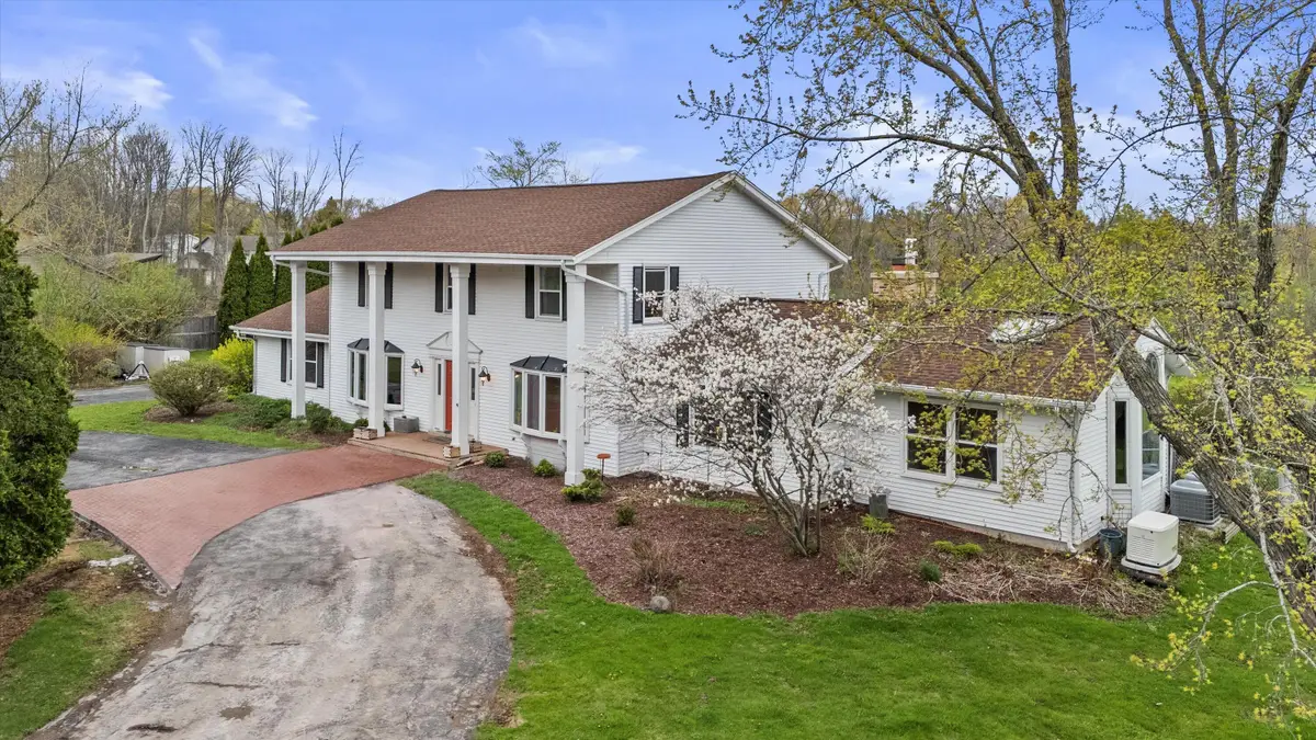 2626 W Ranch Rd, Mequon, WI 53092 - #1