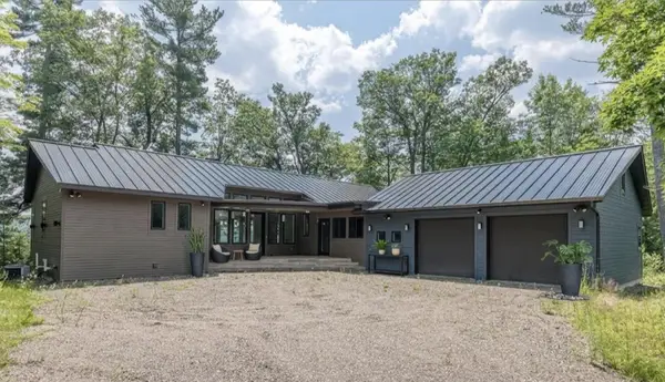 8445 Steele Rd, Cassian, WI 54529