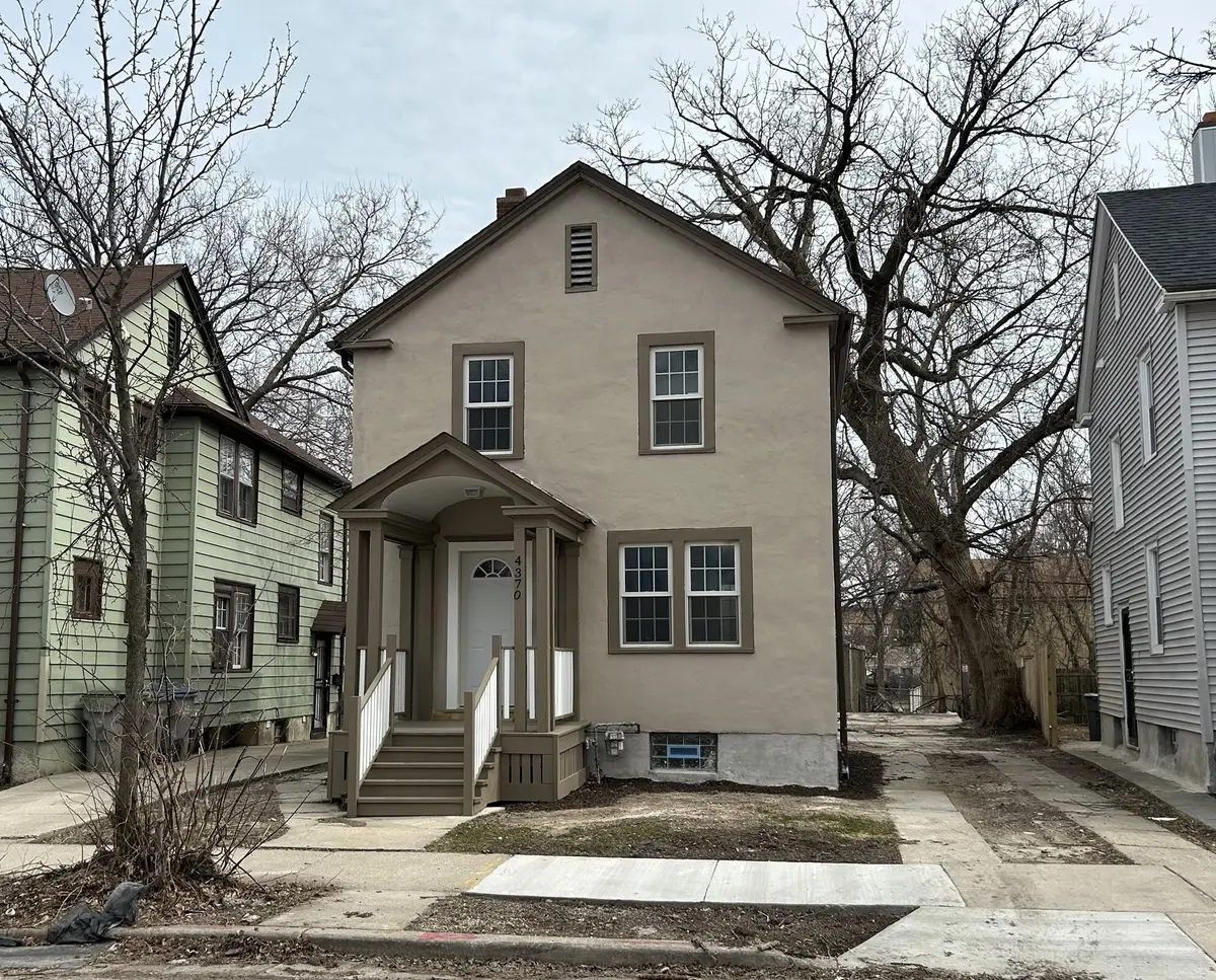 4370 N 25th St, Milwaukee, WI 53209 - #1