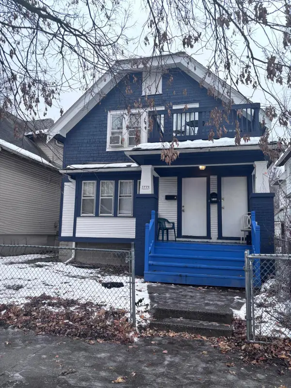 3719 N Vel R Phillips Ave, Milwaukee, WI 53212