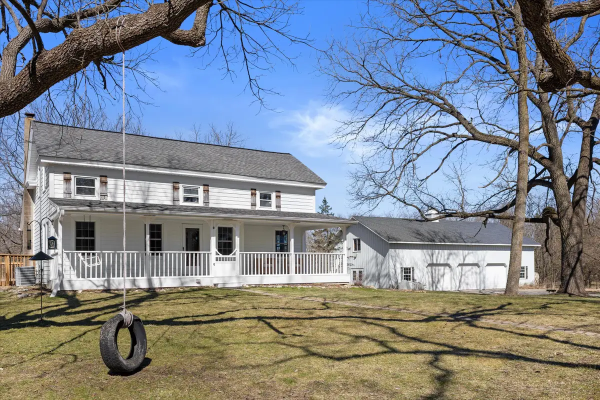 S38W31902 Wern Way, Genesee, WI 53189 - #1