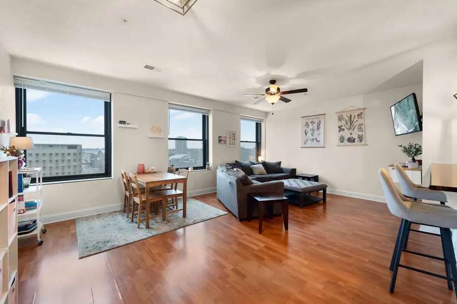 606 W Wisconsin Ave, Milwaukee, WI 53203 - #3