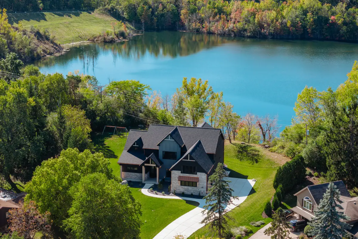 13145 Kittridge Ct, Brookfield, WI 53005 - #1