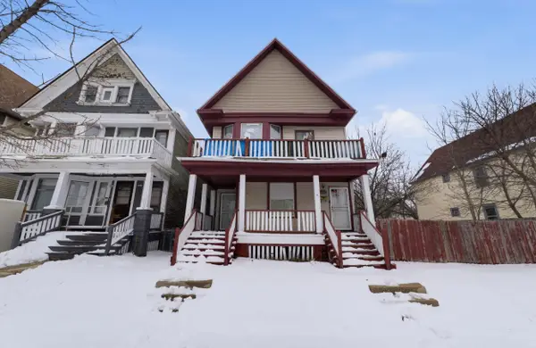 2631 N 33rd St, Milwaukee, WI 53210