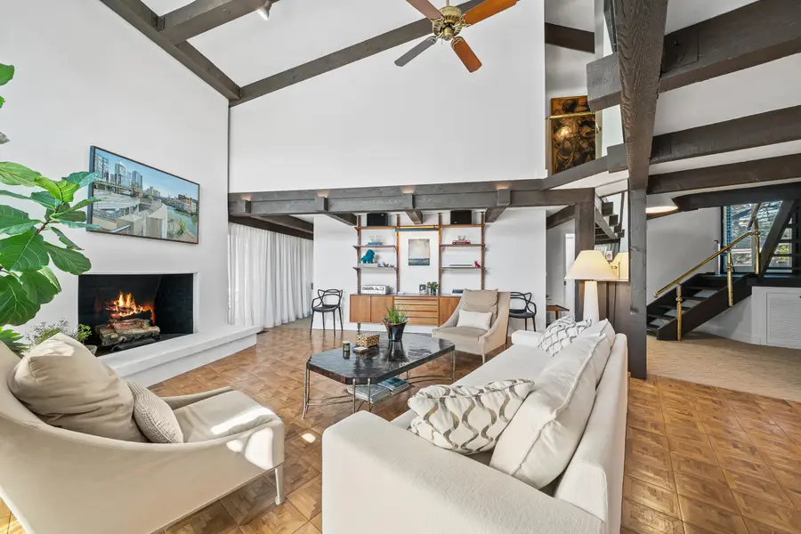 930 Alpine Dr, Fontana, WI 53125 - #2