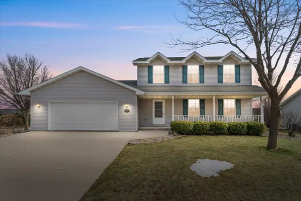 153 Yacoub Ln, Fond Du Lac, WI 54935