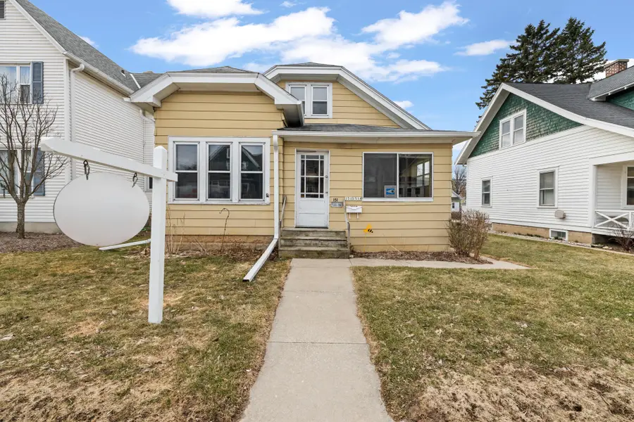 151 Edgewood Ln, West Bend, WI 53095 - #3