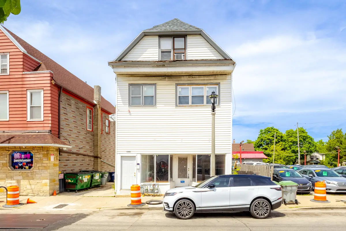 3408 W National Ave, Milwaukee, WI 53215 - #1