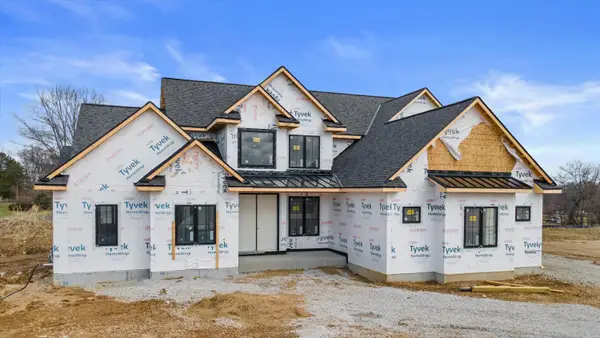 W257N5916 Autumn Way, Lisbon, WI 53089