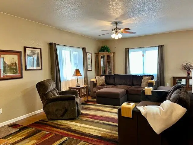 1347 Rawhide Dr, Farmington, WI 53090 - #3