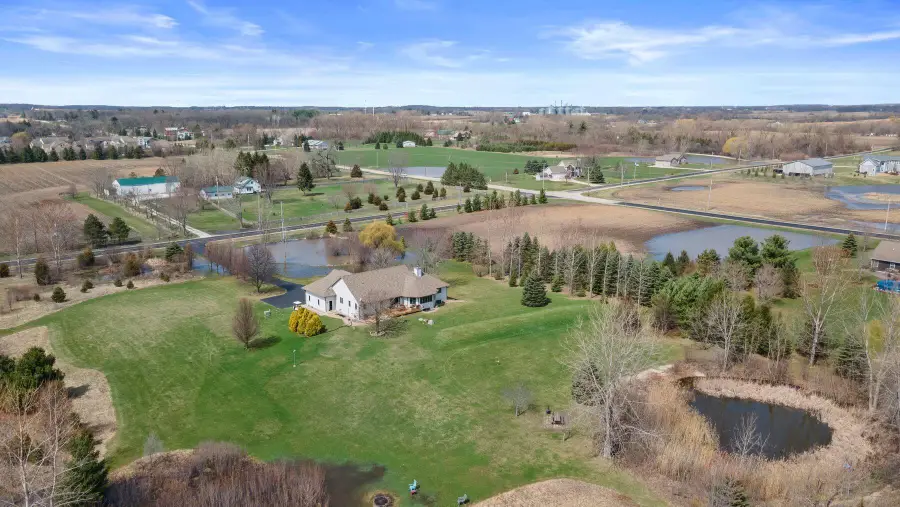 3107 67th Dr, Yorkville, WI 53182 - #2