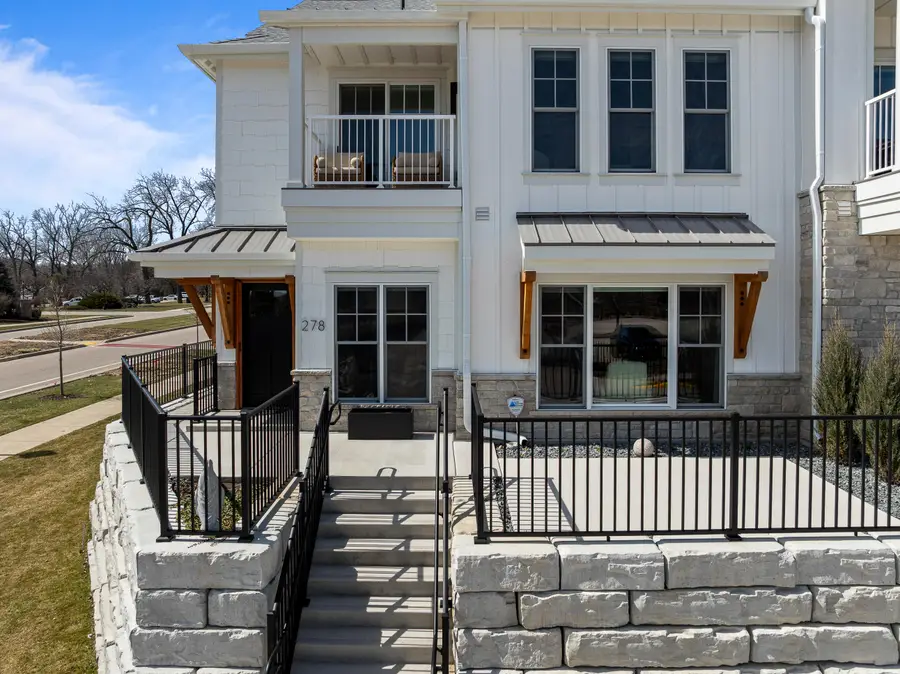 278 High St, Fontana, WI 53125 - #3