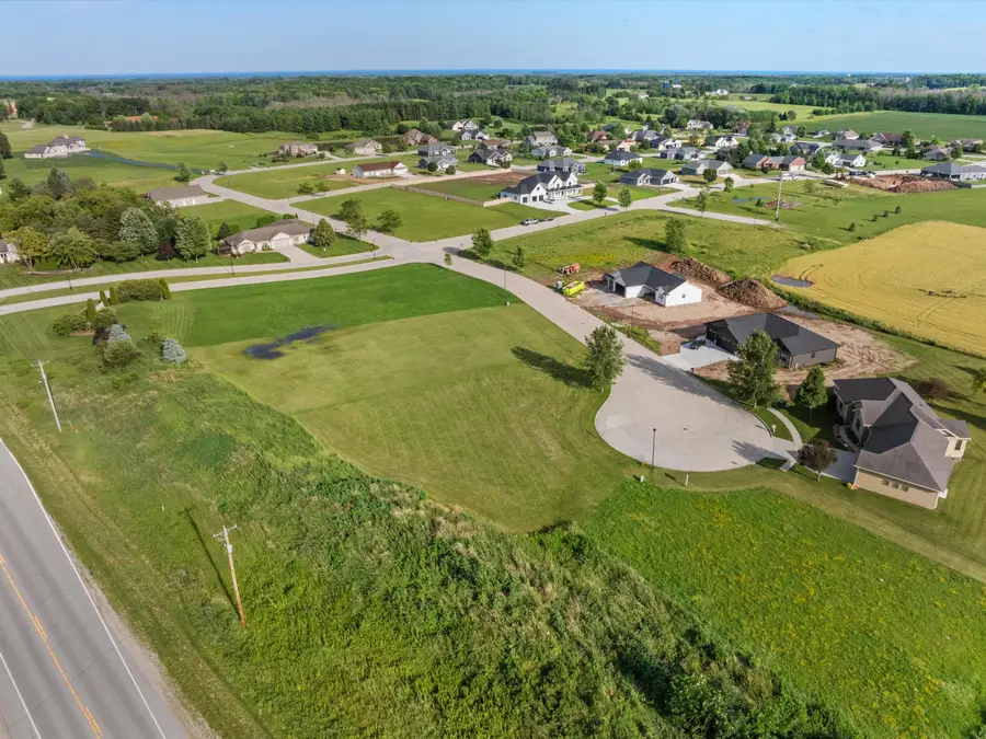 Lt3 Ridgeway Ct, Manitowoc, WI 54220 - #3