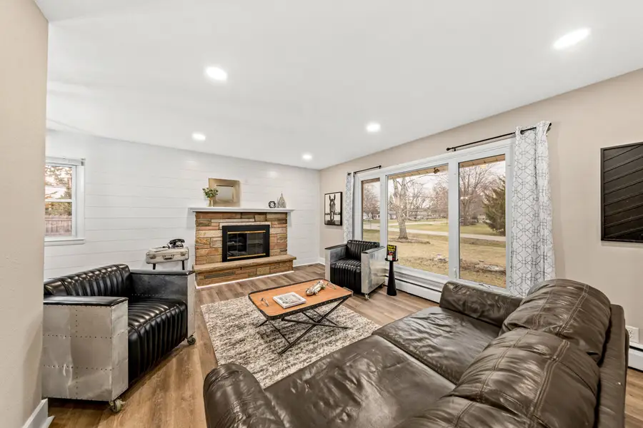 N85W12940 Renee Dr, Menomonee Falls, WI 53051 - #3