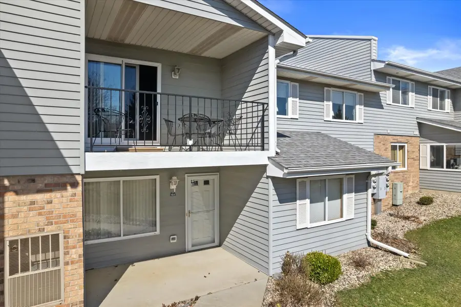 1057 N Sunny Slope Dr, Mount Pleasant, WI 53406 - #3