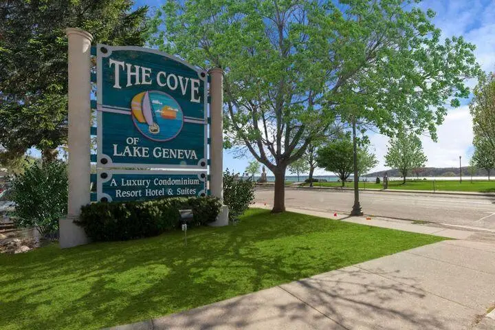 111 Center St, Lake Geneva, WI 53147 - #2