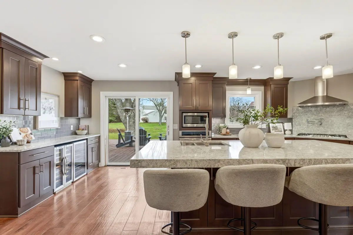 18760 Yorkshire Ln, Brookfield, WI 53045 - #1