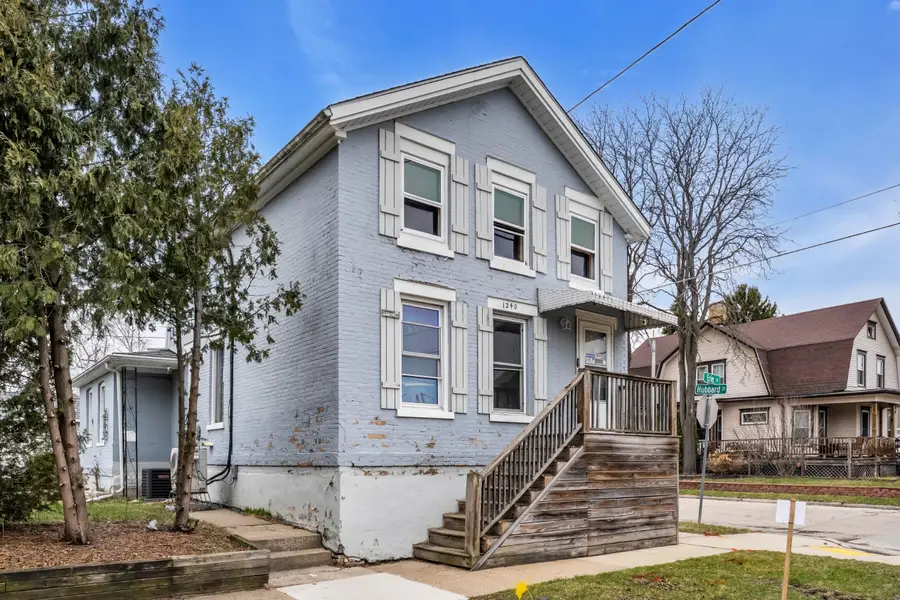 1240 Erie St, Racine, WI 53402 - #3