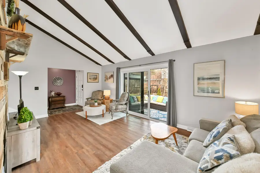 N17W5328 Garfield St, Cedarburg, WI 53012 - #2