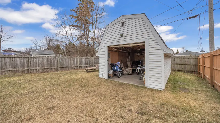 1417 Macarther Ave, Sheboygan, WI 53083 - #3