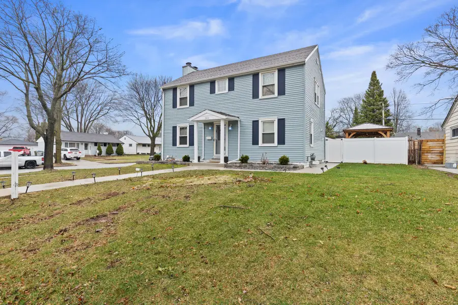 3300 S 66th St, Milwaukee, WI 53219 - #2