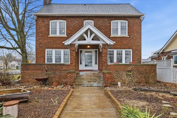 3121 S Superior St, Milwaukee, WI 53207