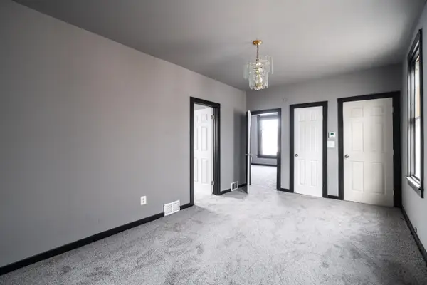 3127 W Garfield Ave, Milwaukee, WI 53208