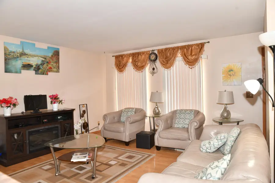 Address Withheld By Seller, Milwaukee, WI 53209 - #3