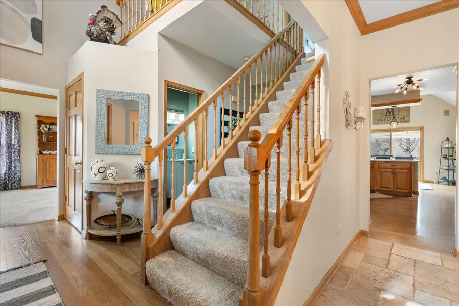 N66W13490 Crestwood Dr, Menomonee Falls, WI 53051 - #3