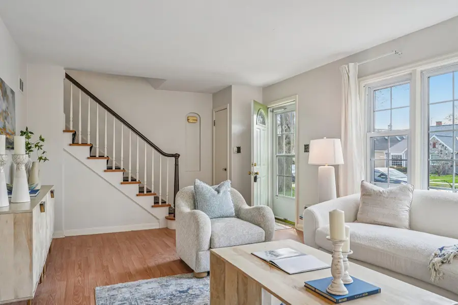 2360 N 83rd St, Wauwatosa, WI 53213 - #3