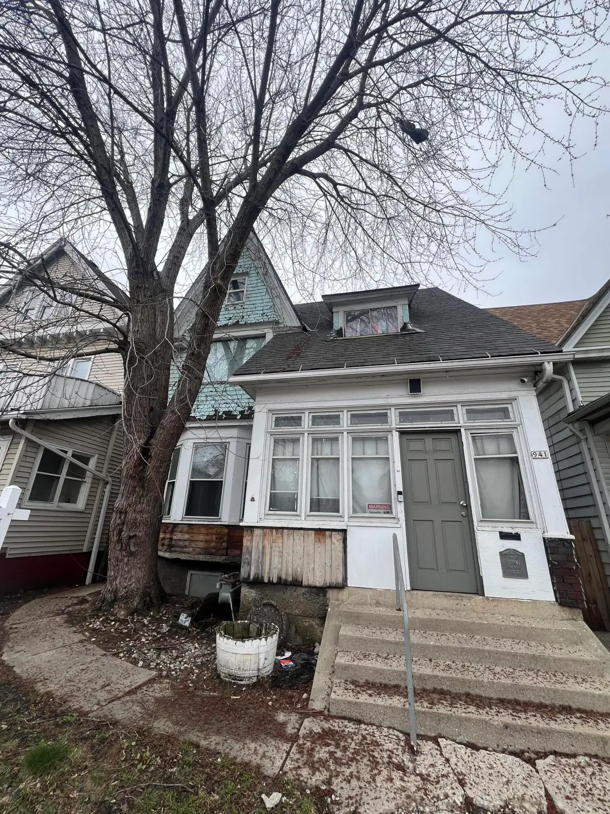 941 S 35th St, Milwaukee, WI 53215 - #1