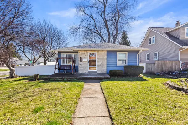 4100 S Herman St, Milwaukee, WI 53207