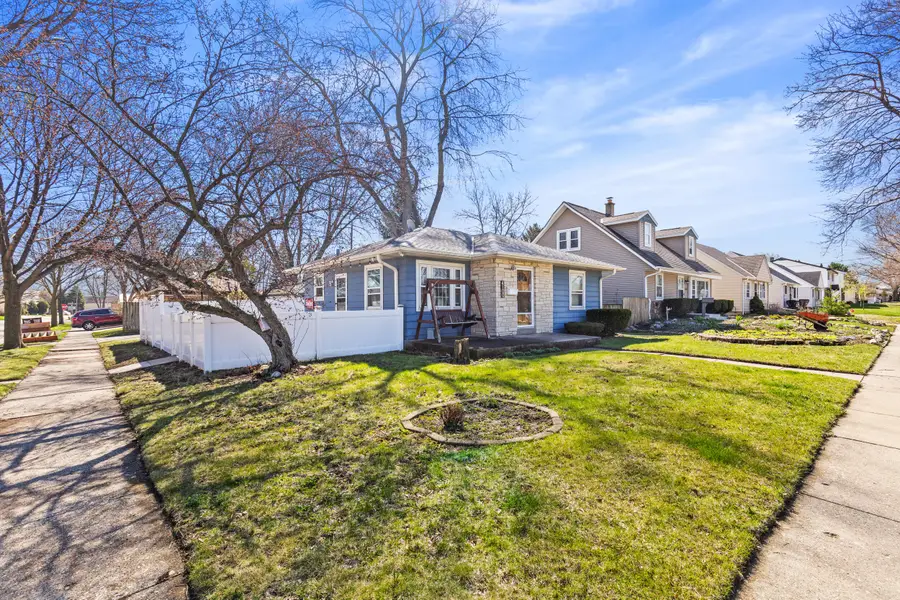 4100 S Herman St, Milwaukee, WI 53207 - #2