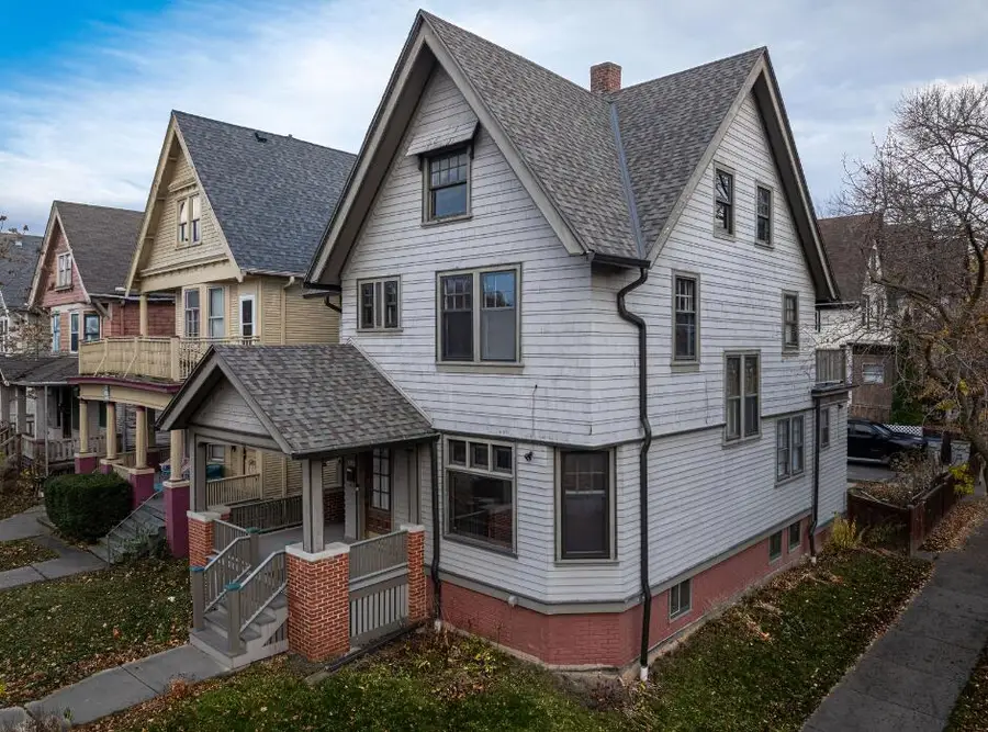 3249 W Mckinley Blvd, Milwaukee, WI 53208 - #2