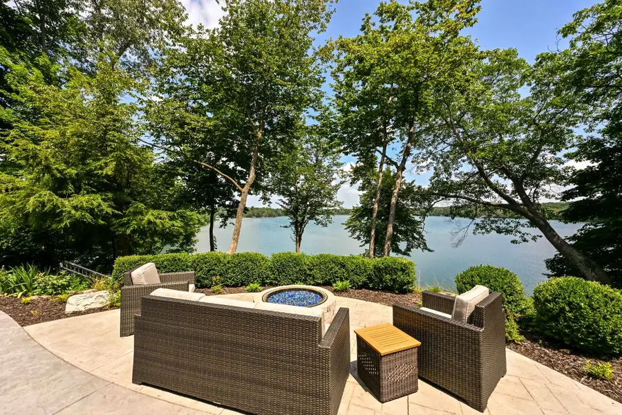 34436 Valley Rd, Summit, WI 53066 - #2