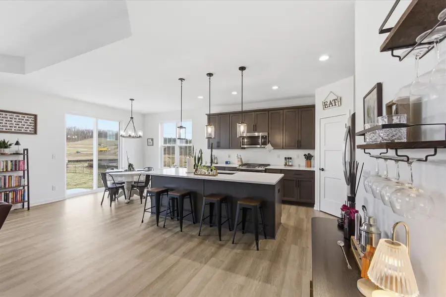 1425 Chapman Ct, Mukwonago, WI 53149 - #2