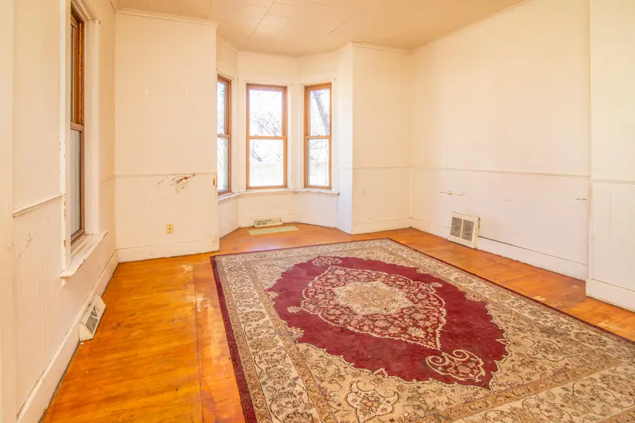 307 W Cady St, Watertown, WI 53094 - #3