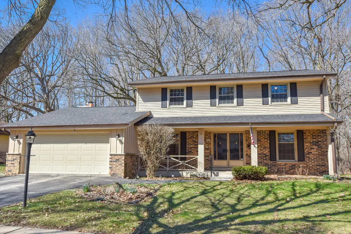 5848 Ramona Dr, Greendale, WI 53129 - #1