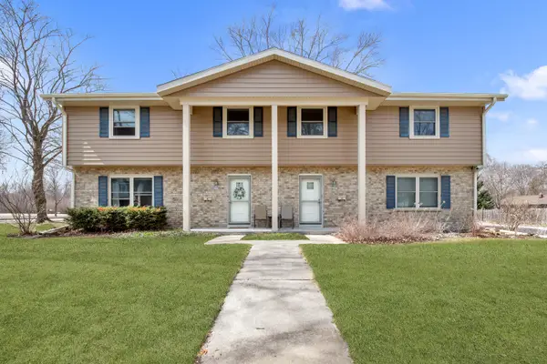 W64N353 Madison Ave, Cedarburg, WI 53012