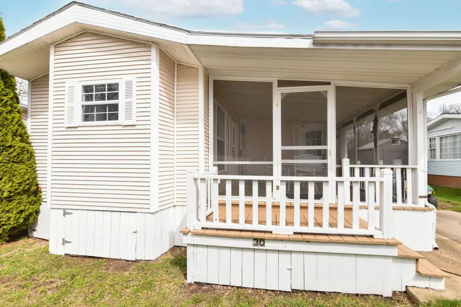 W5229 Surfwood, Lauderdale Lakes, WI 53121 - #3