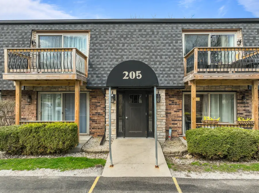 205 Williams St, Williams Bay, WI 53191 - #2