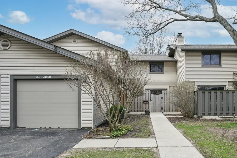 N76W14655 Fairfield Ct, Menomonee Falls, WI 53051 - #2