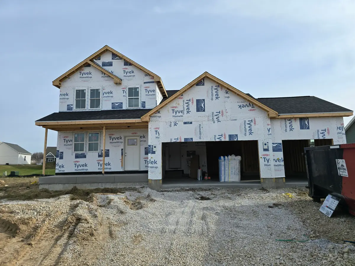 1517 Patton Dr, Hartford, WI 53027 - #1