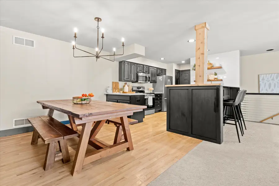 2293 A Circle Ridge, Delafield, WI 53018 - #3