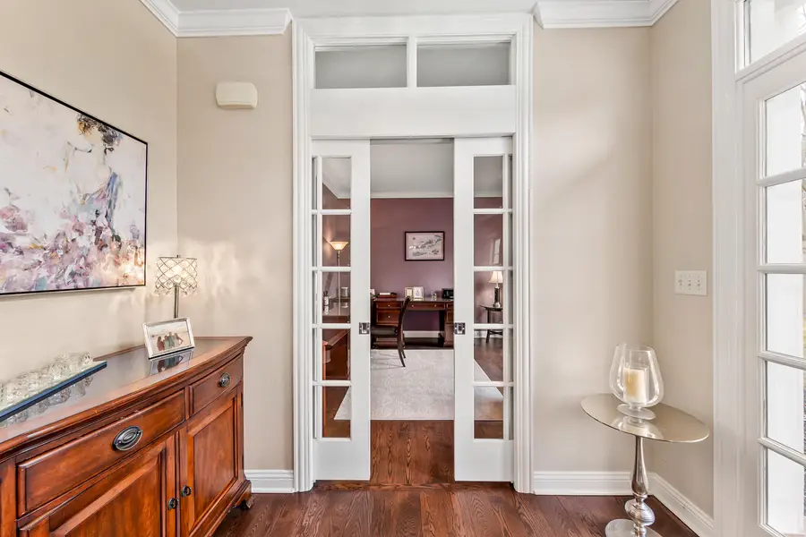 14445 W Meadowshire Dr, New Berlin, WI 53151 - #3