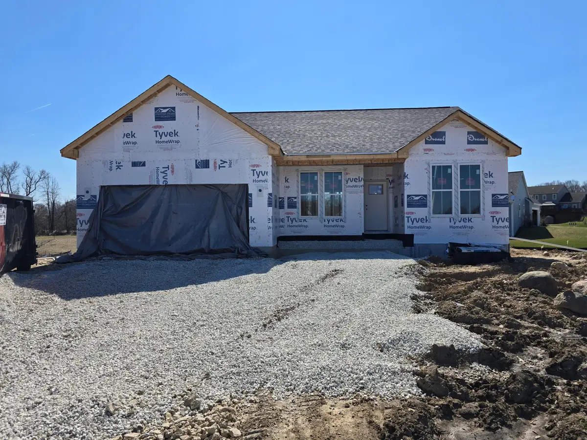 1565 Patton Dr, Hartford, WI 53027 - #1