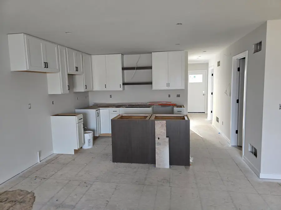 624 Harvest Ln, Hartford, WI 53027 - #2