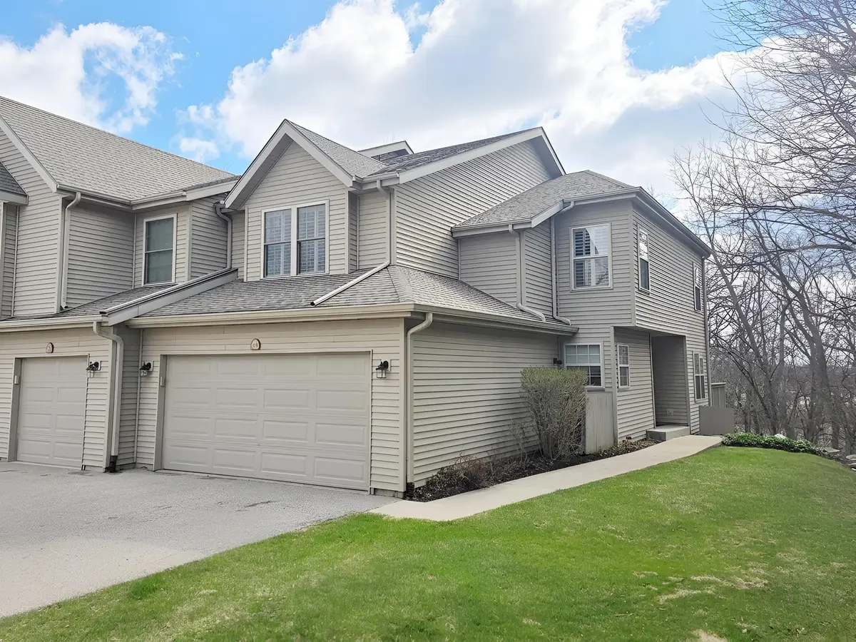500 S Edwards Blvd, Lake Geneva, WI 53147 - #1